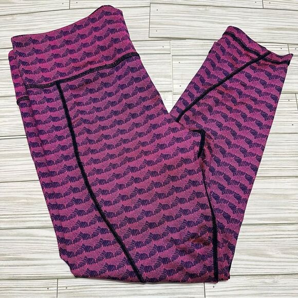 VINEYARD VINES ETCHED WHALE TAIL CROPPED PINK ATHLETIC WORKOUT LEGGINS LARGE - Picture 1 of 6